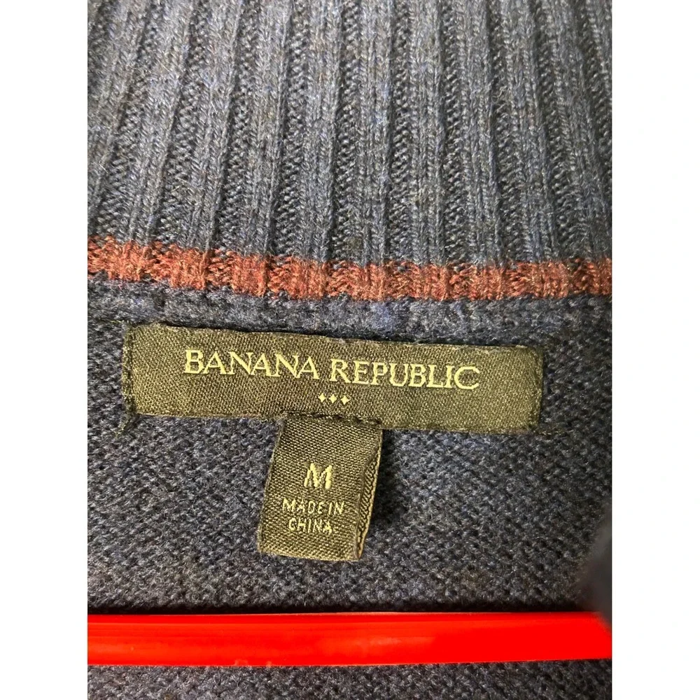 Banana Republic wrap yourself